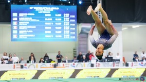 sr sfe03472 copia simone ferraro ph